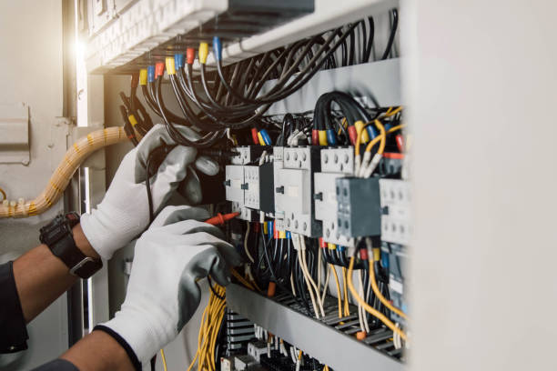 Best Licensed Electrician  in Bunk Foss, WA